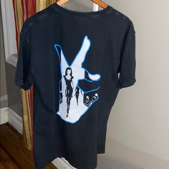 Graphic Tee - Picture 2 of 2